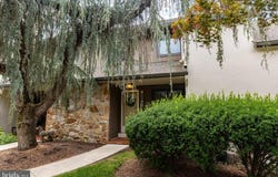 77 OAK KNOLL DRIVE, BERWYN, PA 19312