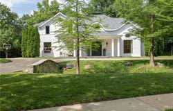2022  W Osage  BND, Fayetteville, AR 72701