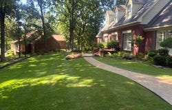 333 Hidden Valley Rd., Grenada, MS 38901