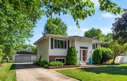 2903 98th Street, Highland, IN 46322