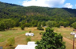 5 CLARENCE TAYLOR ROAD, SPRINGFIELD, WV 26763