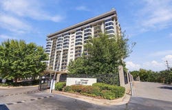655 RIVERSIDE Dr, Memphis, TN 38103