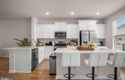 472 MONTE FARM Road, MOUNT LAUREL, NJ 08054