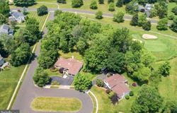 2381 GREENSWARD S, WARRINGTON, PA 18976