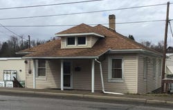 1138 S Speedway Avenue, Fairmont, WV 26554