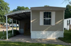 227 S. Kenbrook St. SE, Grand Rapids, MI 49548