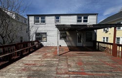 24 Homestead Avenue, Stamford, CT 06902