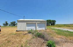 1333 W Road, Burr Oak, KS 66936