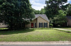 8618 Rittenhouse Circle, Charlotte, NC 28270