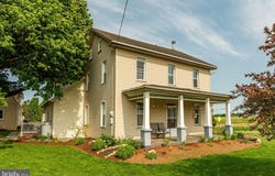 83 N RONKS ROAD, RONKS, PA 17572