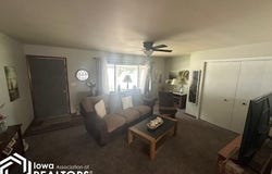1009 9Th Street S, Humboldt, IA 50548
