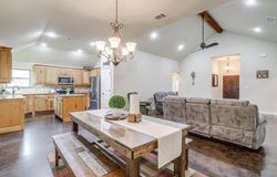 505 N Avenue E, Springtown, TX 76082