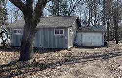447 W Oak, Harrison, MI 48625