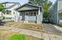 242 Linden Street, Schenectady, NY 12304