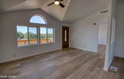 8495 Canyon Drive, Show Low, AZ 85901