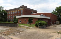 910 Vine Street, Poplar Bluff, MO 63901