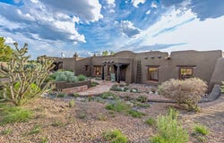 26 Camino Los Angelitos, Santa Fe, NM 87540