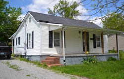 577 Aqua Avenue, Harrodsburg, KY 40330