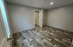 1424 East Dr, Alden, NY 14004