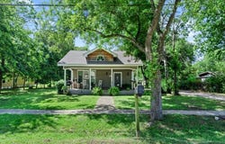 602 E 11th Street, Kemp, TX 75143