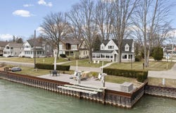 206 Edgewater Drive, Algonac, MI 48001