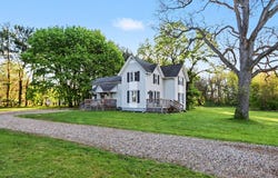 347 Riverview Drive, Plainwell, MI 49080