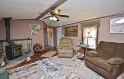 213 Blossom Lane, Blakeslee, PA 18610