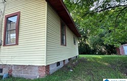 271 7TH STREET, GRAYSVILLE, AL 35073