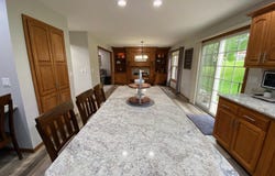 4617 Camelot, Dubuque, IA 52002