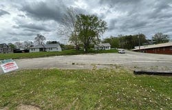25 Vansant St, #31,32,33,34, Sandy Hook, KY 41171