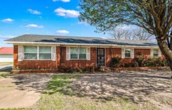 920 W Nebraska, Cyril, OK 73029