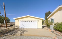 29520 Piani Road, Pearblossom, CA 93553