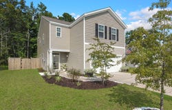 141 Lagoona Dr, Summerville, SC 29483