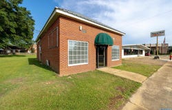 281 Military Street S, Hamilton, AL 35570