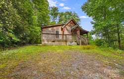 41 Waya Way, Whittier, NC 28789