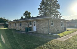 1215 Raymond Street, Plainfield, IN 46168