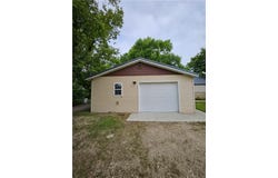 205 8th Street E, Herman, MN 56248