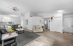 765 Thorndale Drive, Elgin, IL 60120