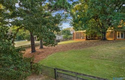 715 Robbins Beach Road, Killen, AL 35645