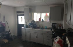 32 S FRONT STREET, SAINT CLAIR, PA 17970