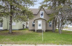 110 W 4th Street, Kalkaska, MI 49646