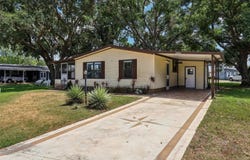 24802 PINE HILL, LEESBURG, FL 34748