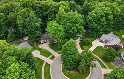 628 Park Oval, Madison, OH 44057