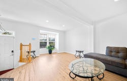 8596 COLD HARBOR Loop, MANASSAS, VA 20111