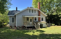 330 Mcrae Street, Laurinburg, NC 28352