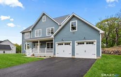 8 Ridgewood Club Road, Prospect, CT 06712