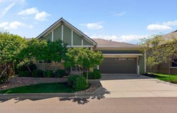 8539 Barstow Street, Lenexa, KS 66219