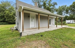 502 Russell Street, Lathrop, MO 64465