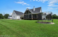 1225 N Grandview Church Rd, Cecilia, KY 42724