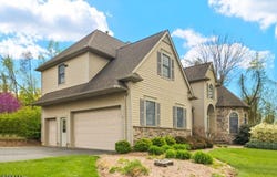 2 Sutton Ct, Hardyston Twp., NJ 07419-9726